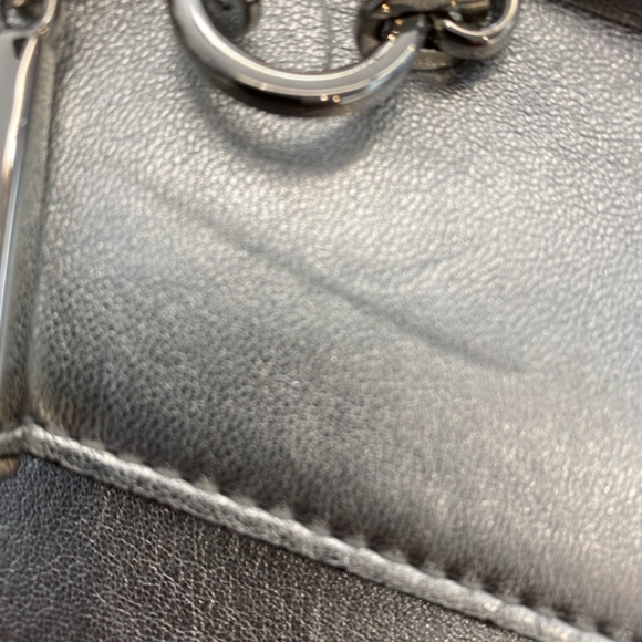 New Valentino bag with chain strap - Picture 3 of 7
